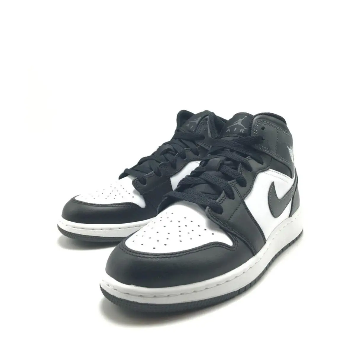 Nike shoes - Air Jordan 1 Mid SE - Black 1