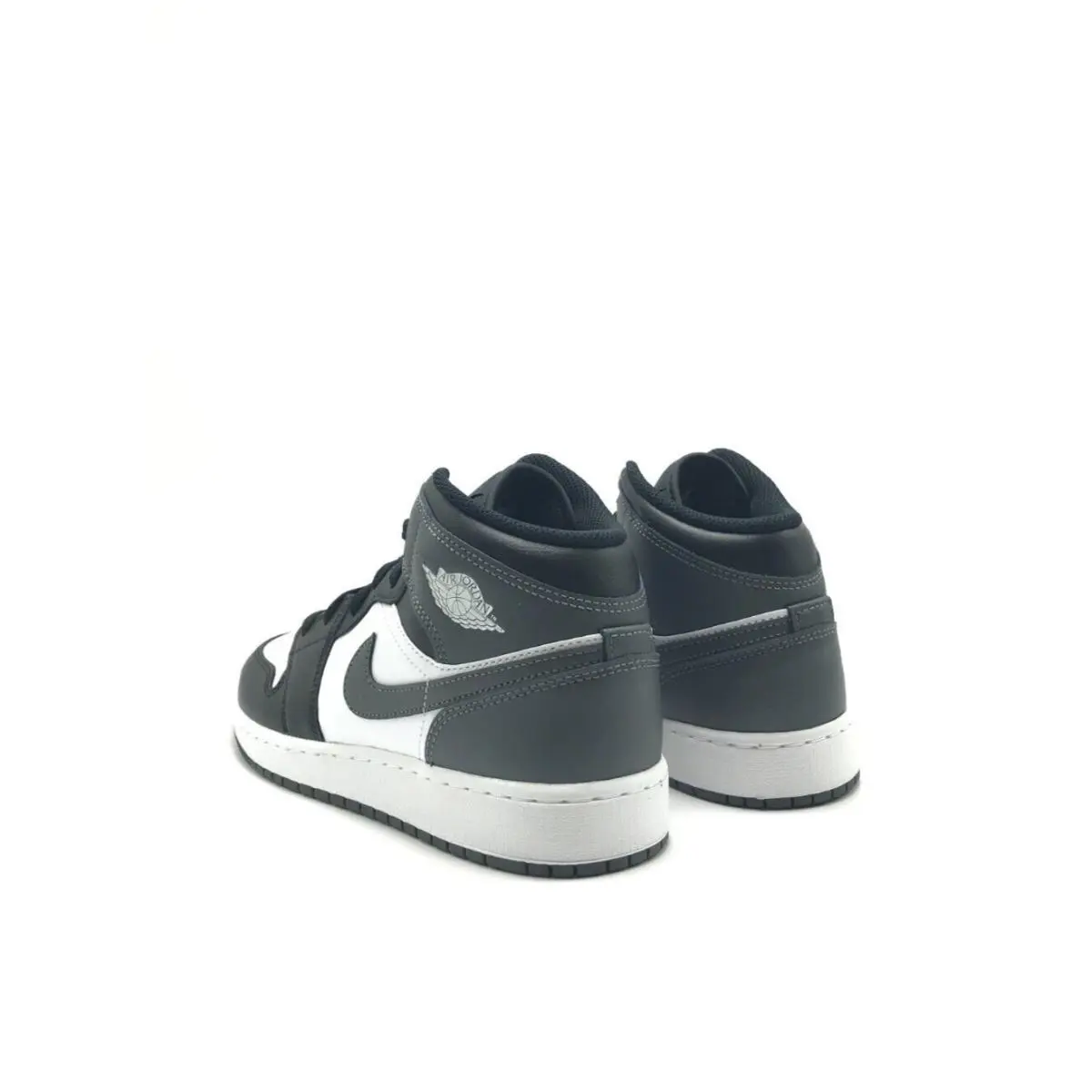 Nike shoes - Air Jordan 1 Mid SE - Black 2