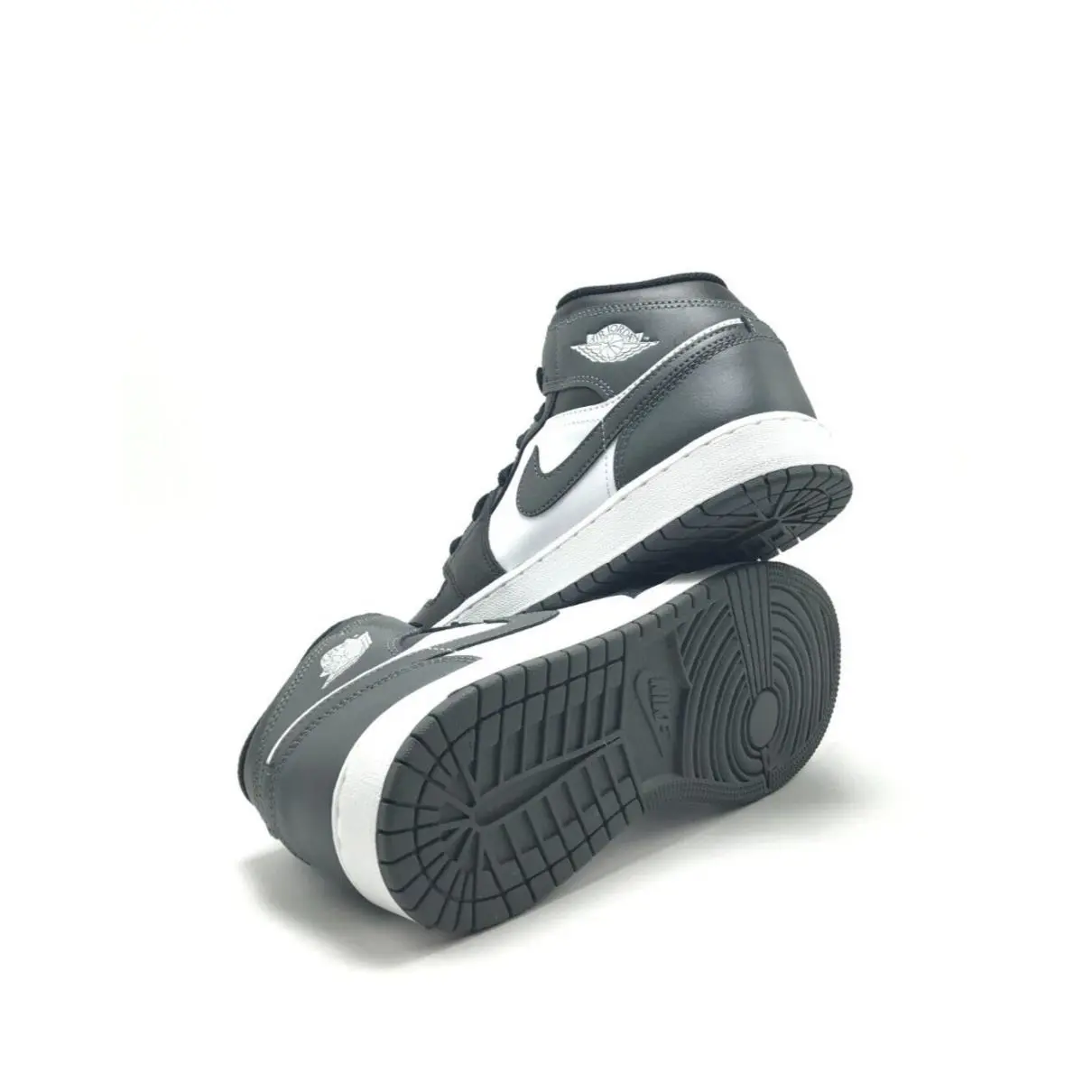Nike shoes - Air Jordan 1 Mid SE - Black 5