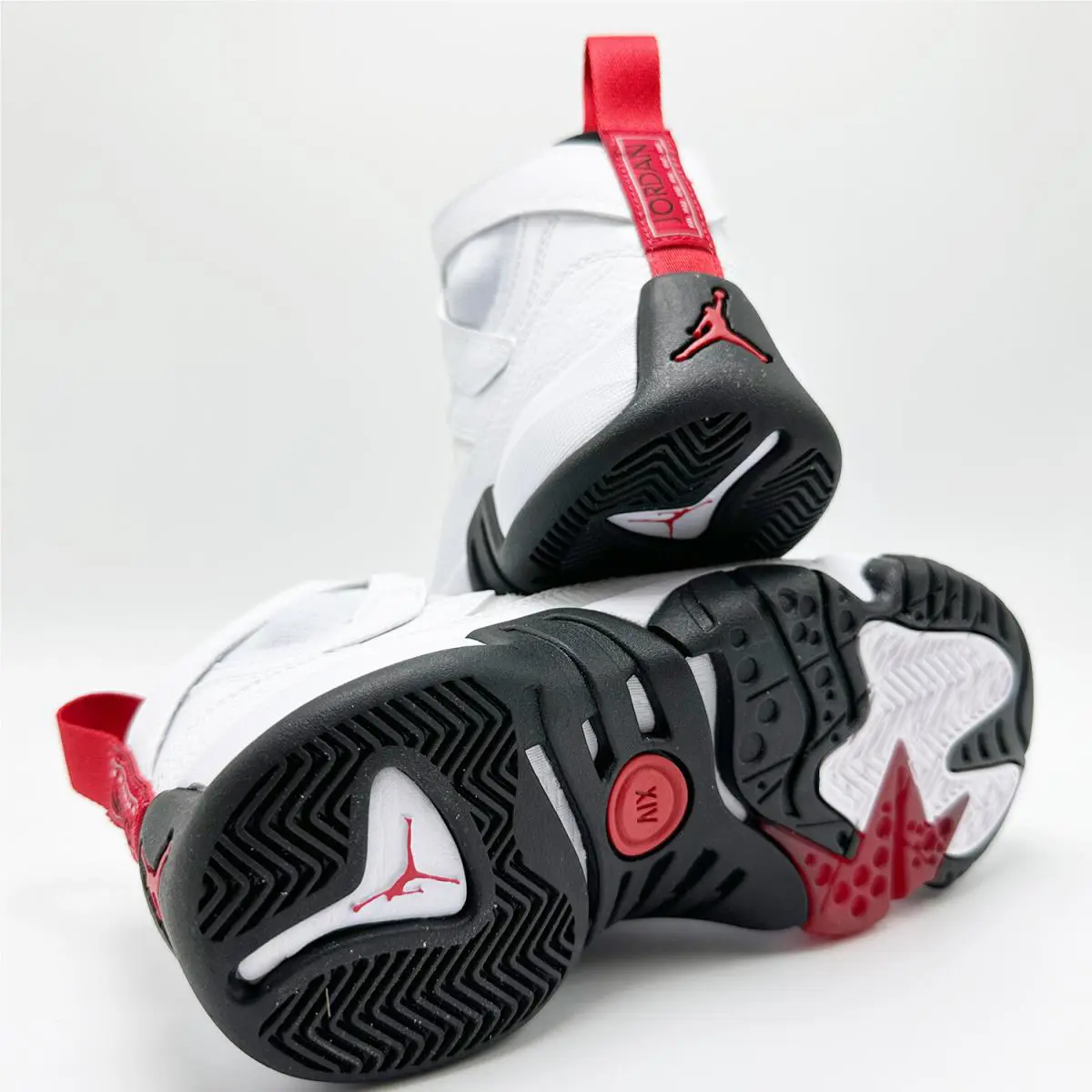 Nike shoes Jumpman - White 2