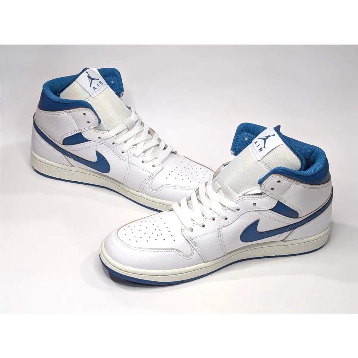 Nike shoes - Air Jordan 1 Mid SE - FN5215-141 - White/Blue 10