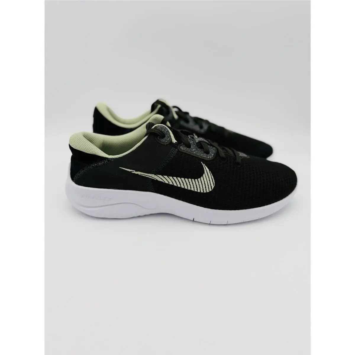 Nike shoes - Nike Flex Experience - Flex Experience - DD9284-300 - Green 1