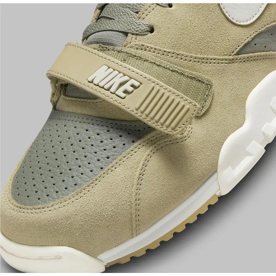 Nike shoes - Neutral Olive 10