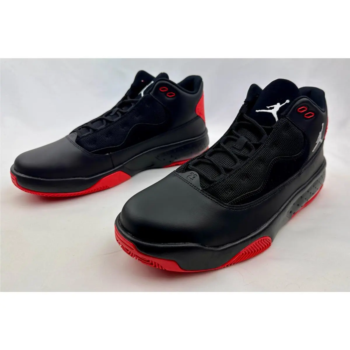 Nike shoes - Jordan Max Aura 2 - Max Aura - bred 4