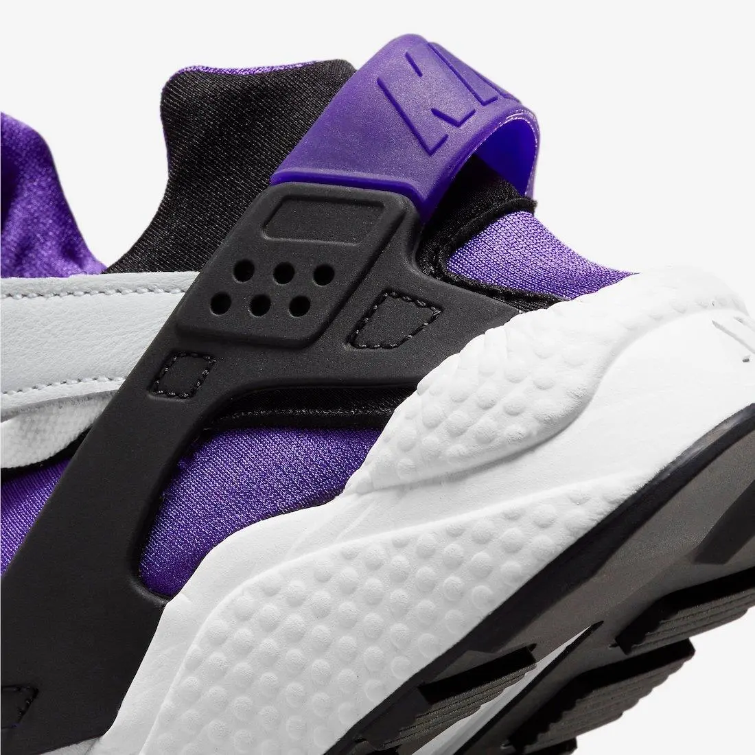 Nike shoes - White, Black, Electro Purple 18