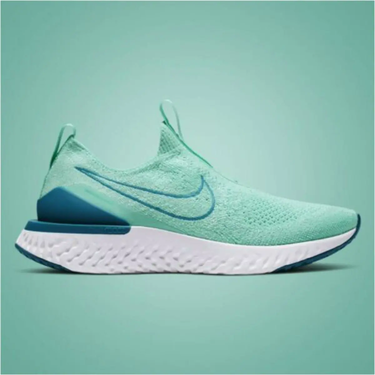 Nike shoes - HYPER TURO/WHITE-GREEN ABYSS 3