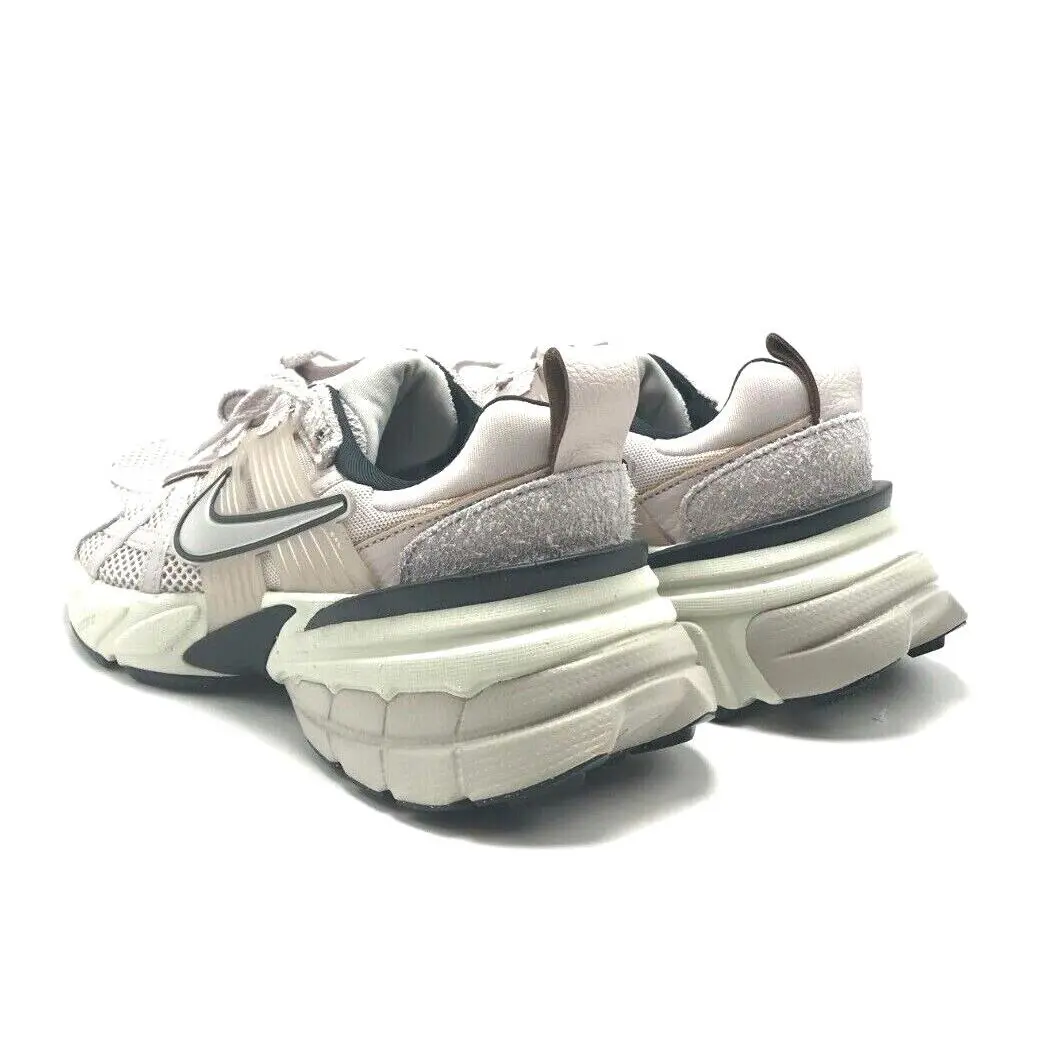 Nike shoes - NIKE V2K RUN - RUN - FN6703-001 - VILOET 2