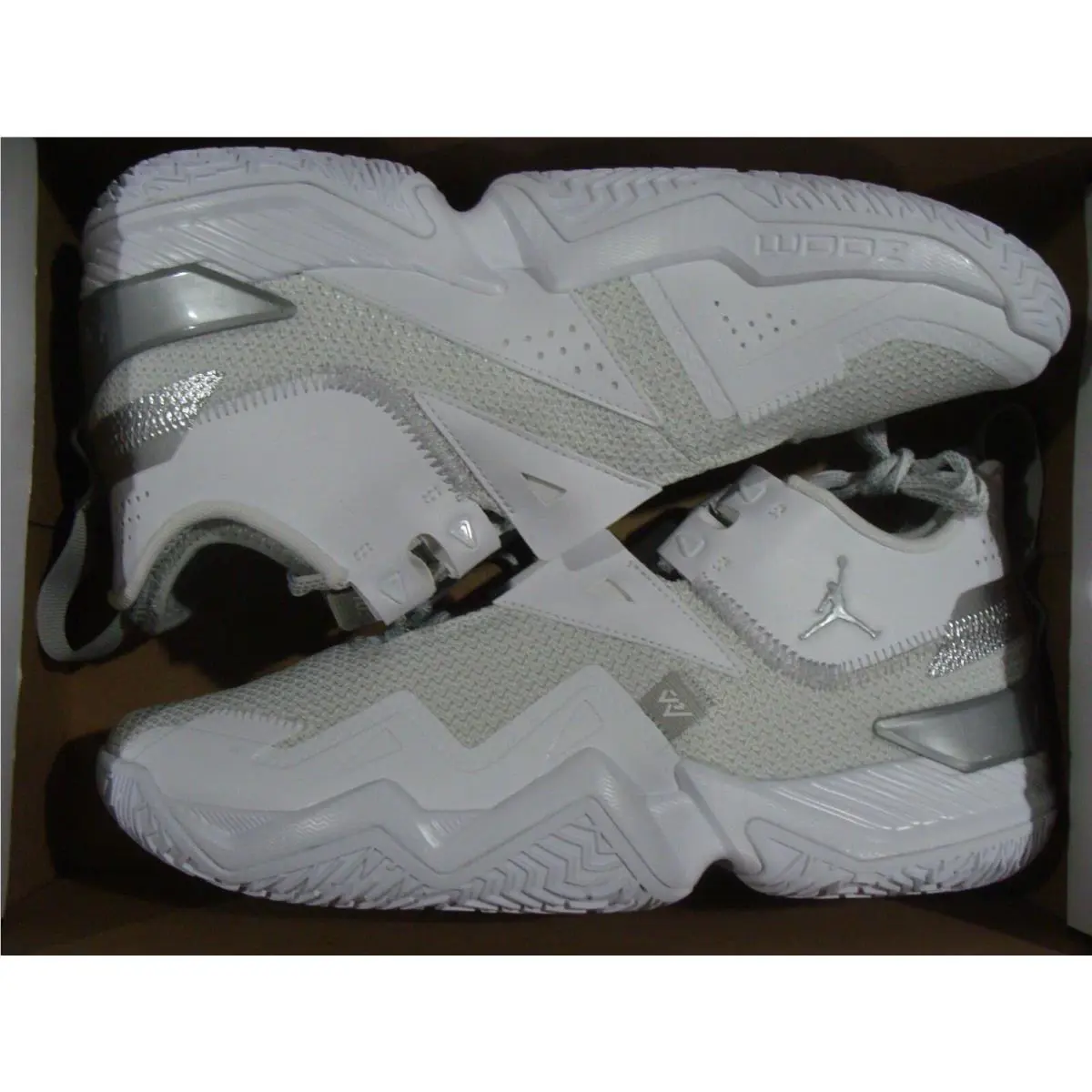 Nike shoes - CJ0780 - CJ0780 - WHITE/METALLIC SILVER 6