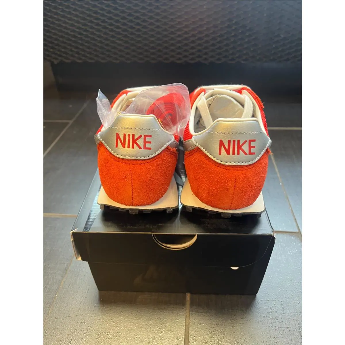 Nike shoes - Nike LD 1000 - HF3227-600 - Red 1