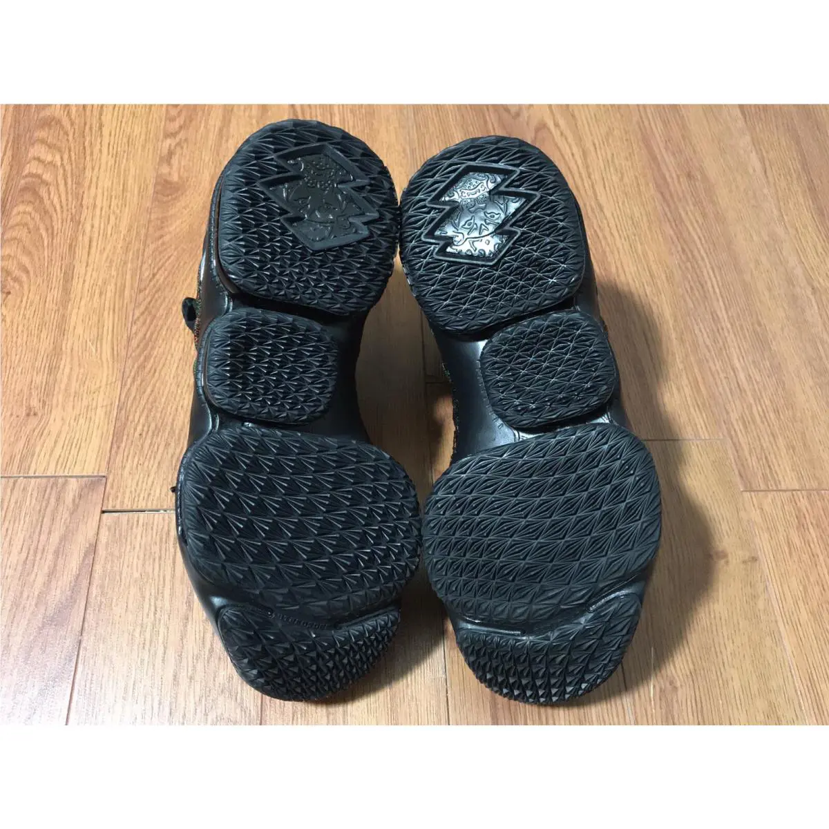 Nike shoes - Nike LeBron XV - LeBron - 943762-900 - Multicolor 6