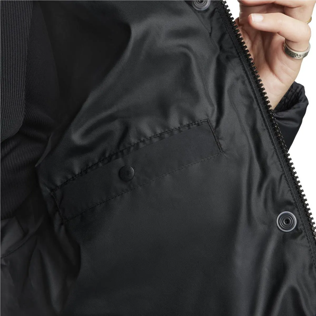 Nike clothing - Black 5