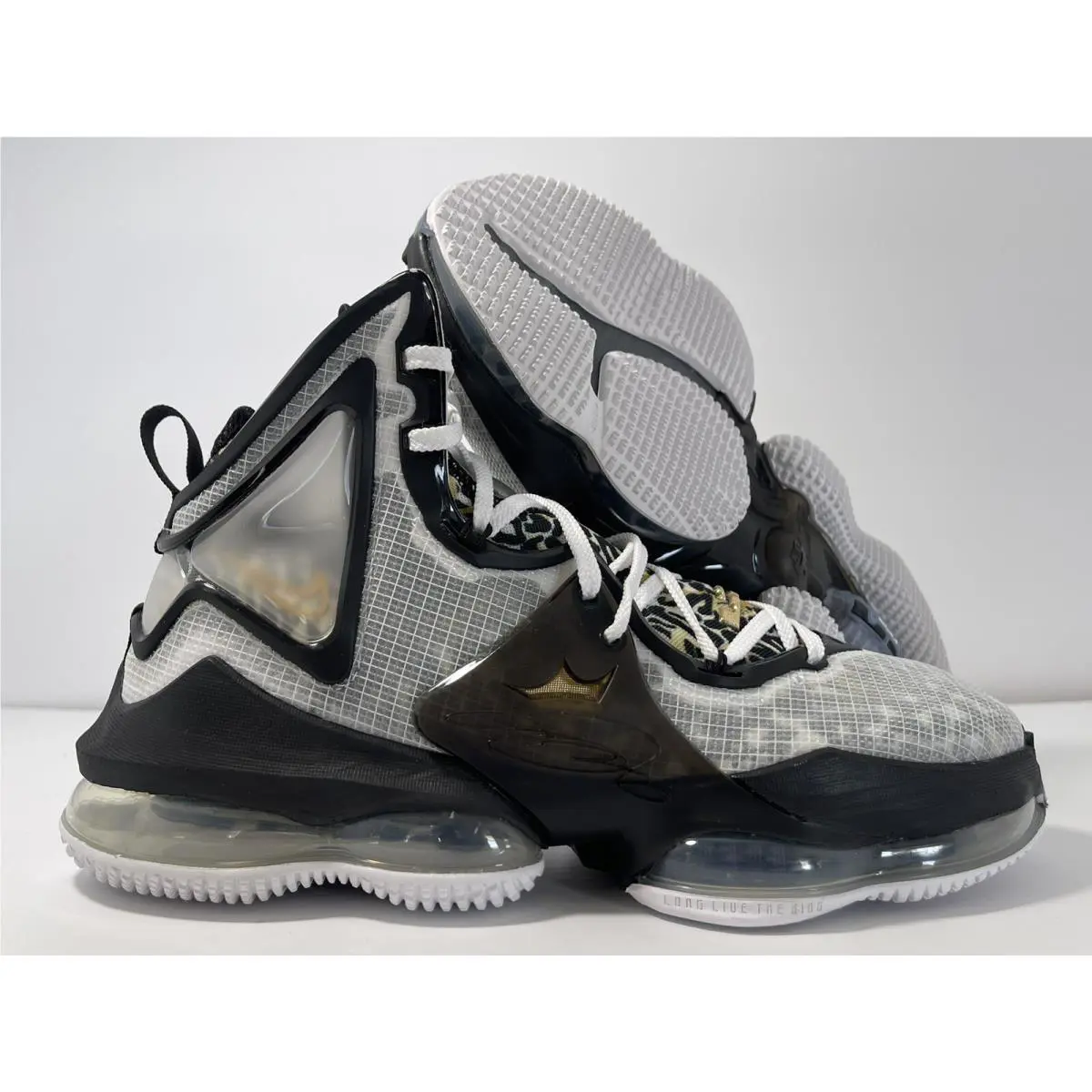Nike shoes - Nike LeBron 19 - LeBron - CZ0203-100 - Multicolor 4