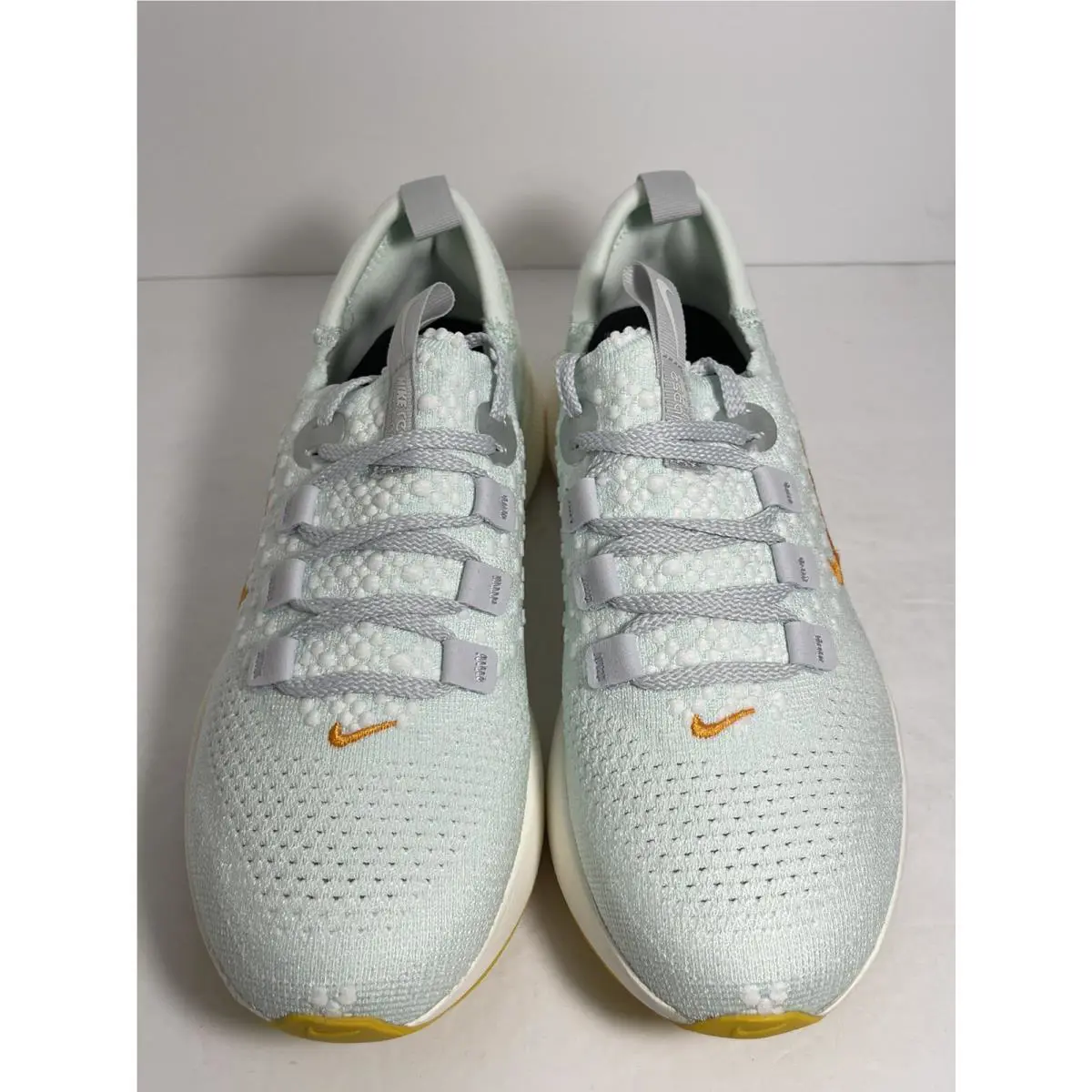 Nike shoes - Nike React Escape - React Escape - DC4269-300 - Barely Green 1