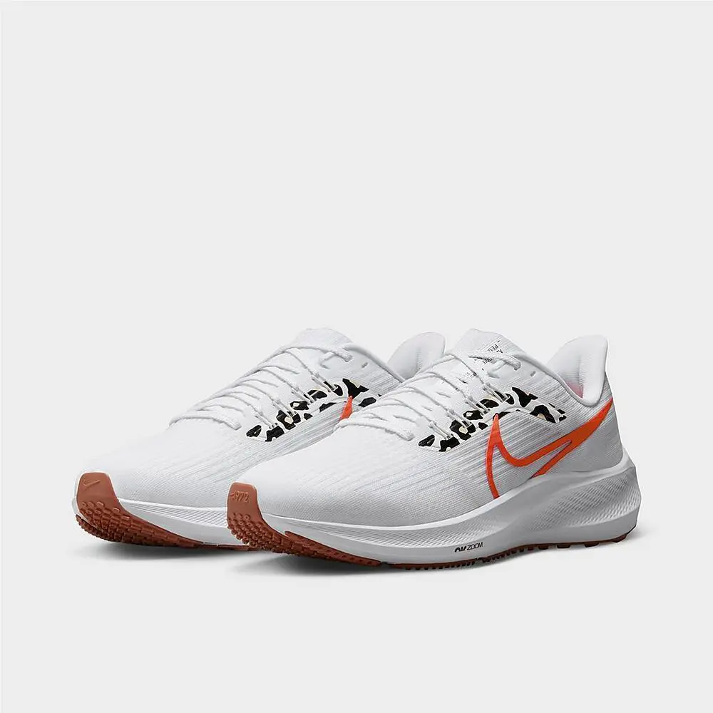 Nike shoes - White, Volt, Bright Crimson 0