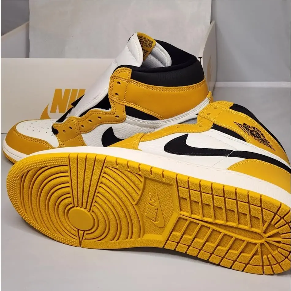 Nike shoes - Nike Air Jordan 1 - Air - DZ5485-701 - Yellow 9