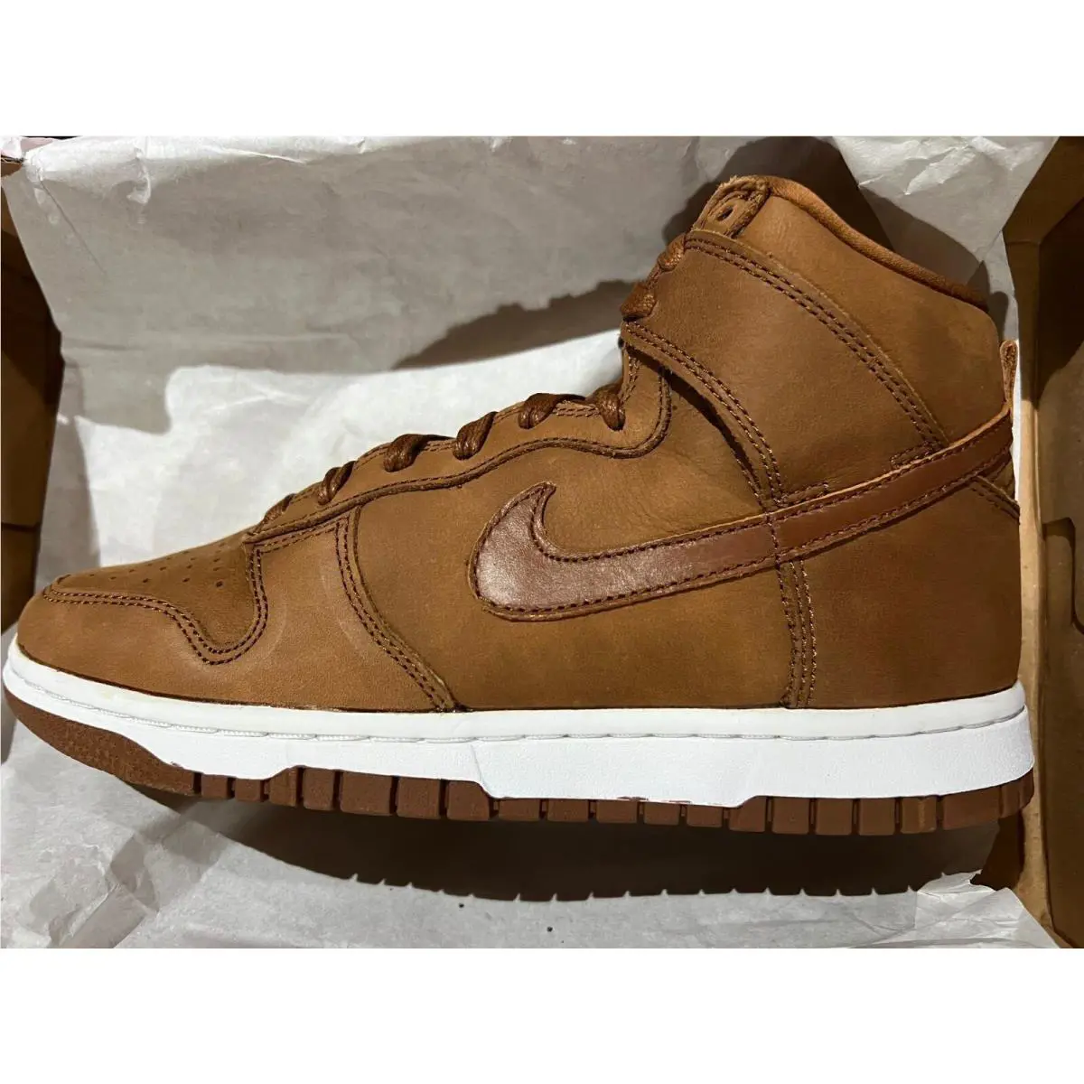 Nike shoes - DX2044 - DX2044 - PECAN/PECAN-WHITE 3