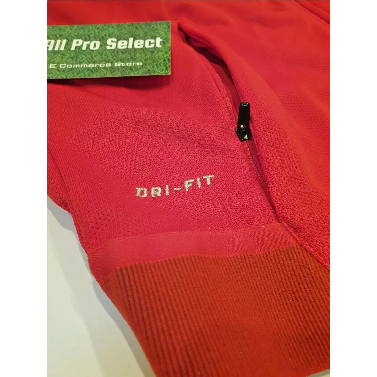 Nike clothing - 789879-657 - 789879-657 - Red 5