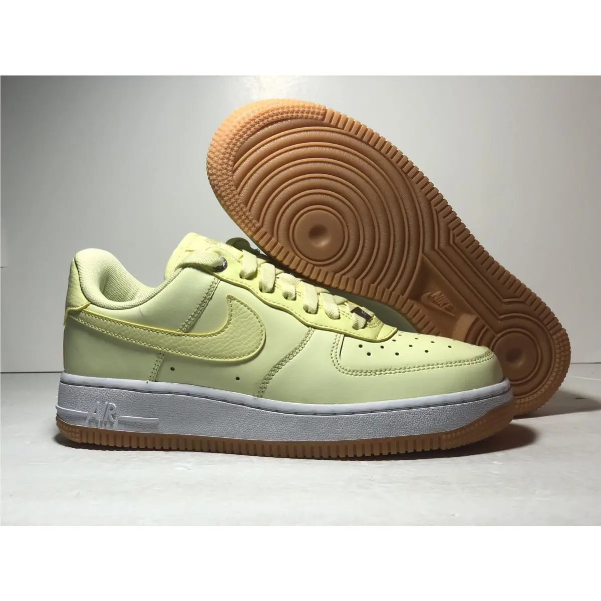 Nike shoes - Nike Air Force 1 Premium - 896185-302 - Luminous Green 4