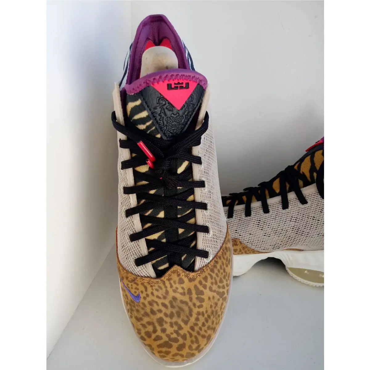 Nike shoes - Nike LeBron 19 - LeBron - DM1058-200 - RATTAN/DARK IRIS-SAIL-BLACK 20