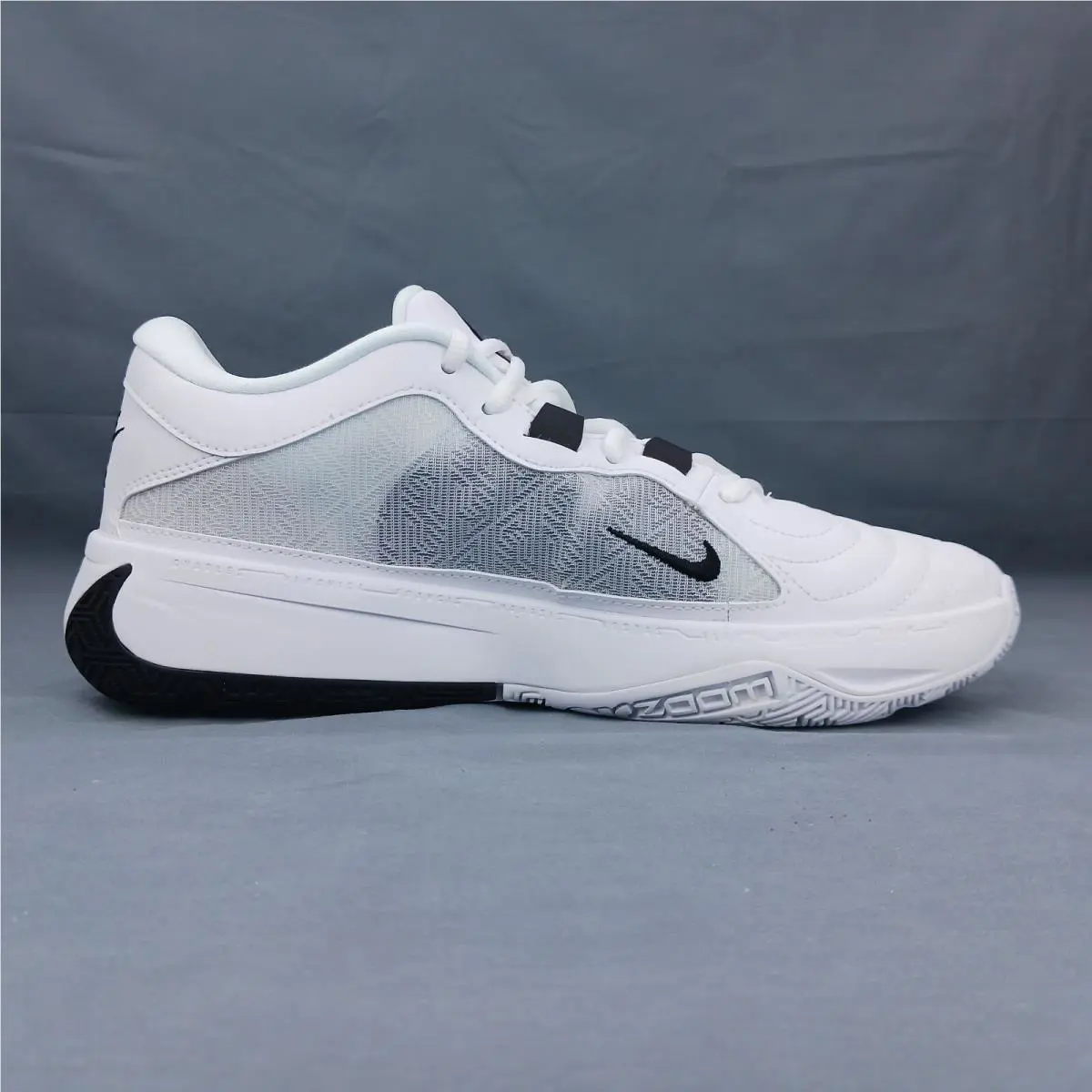 Nike shoes - Giannis Freak 5 - Giannis Freak - DZ2946-100 - White 0