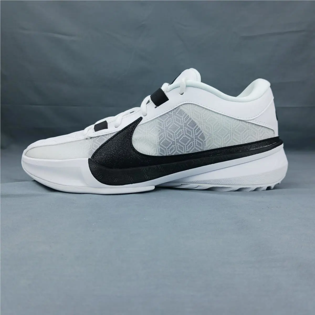 Nike shoes - Giannis Freak 5 - Giannis Freak - DZ2946-100 - White 8