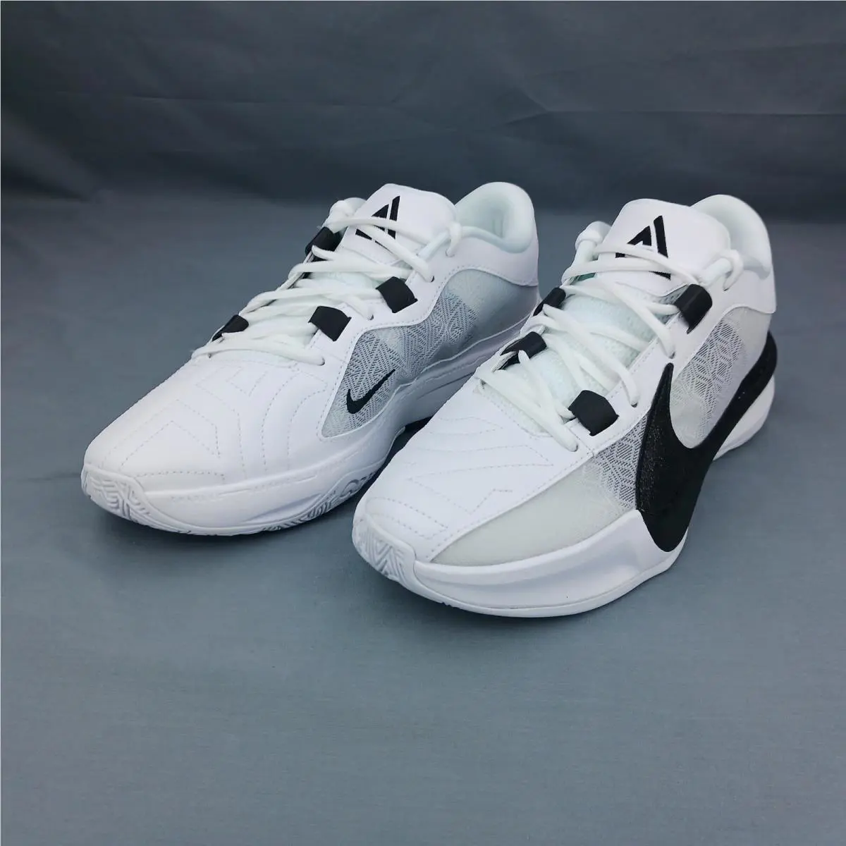 Nike shoes - Giannis Freak 5 - Giannis Freak - DZ2946-100 - White 10