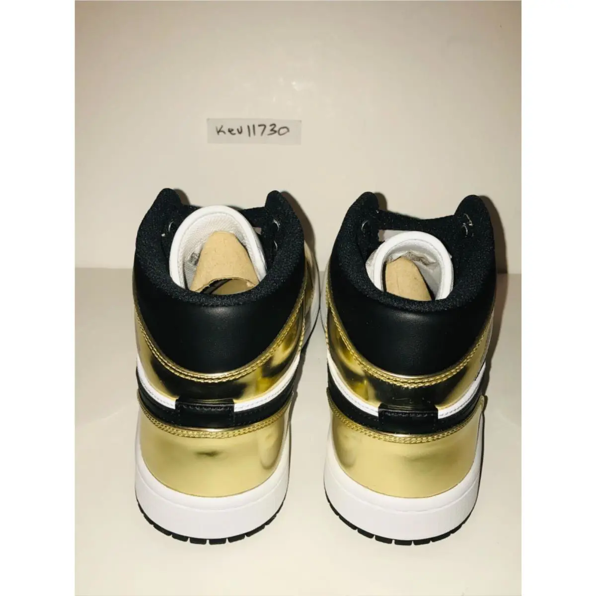 Nike shoes - Jordan 1 - DC1419 700 - Metallic Gold/Black 1