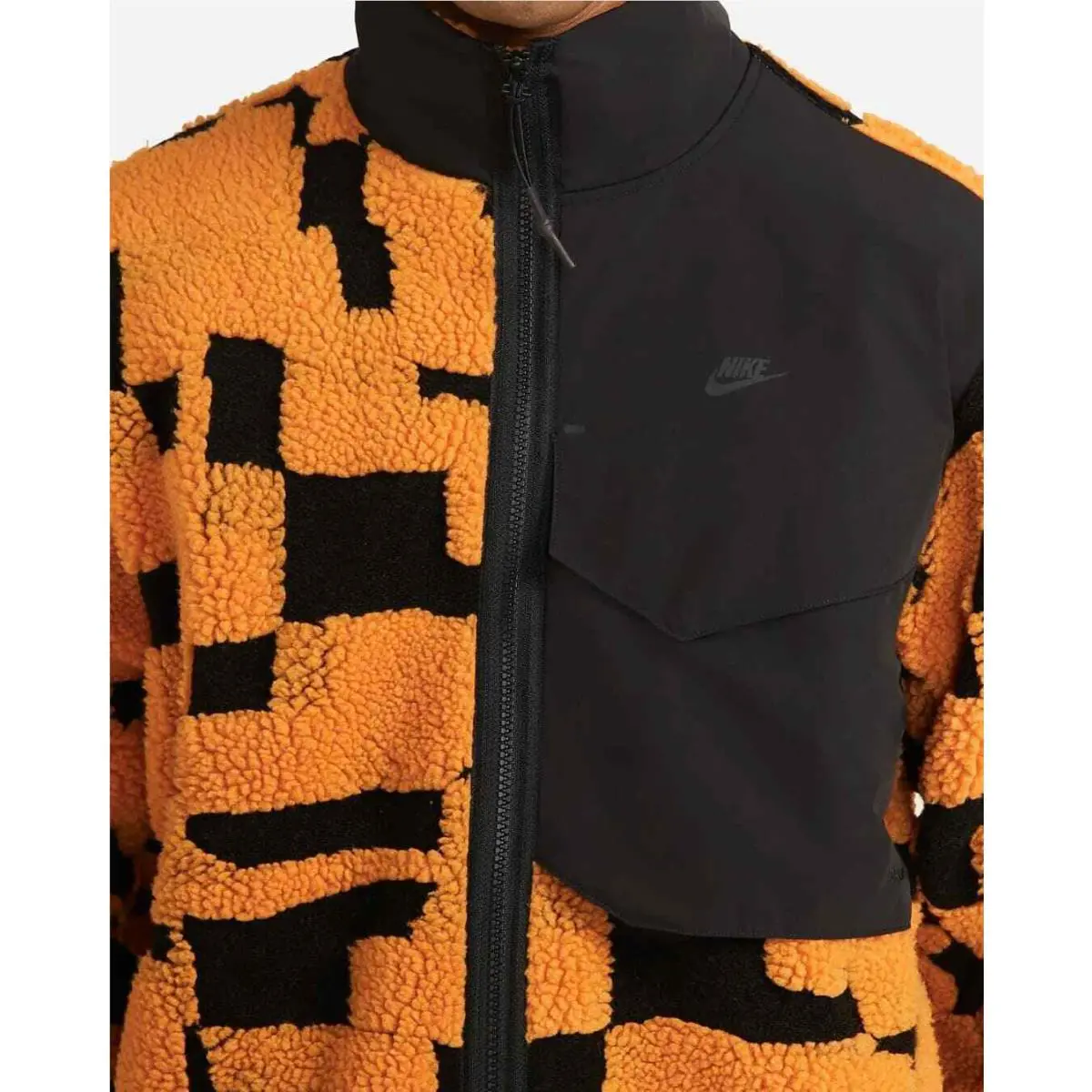 Nike clothing - Sportswear Therma-FIT Tech - Sportswear Tech - Orange/Black, Black / Orange 1