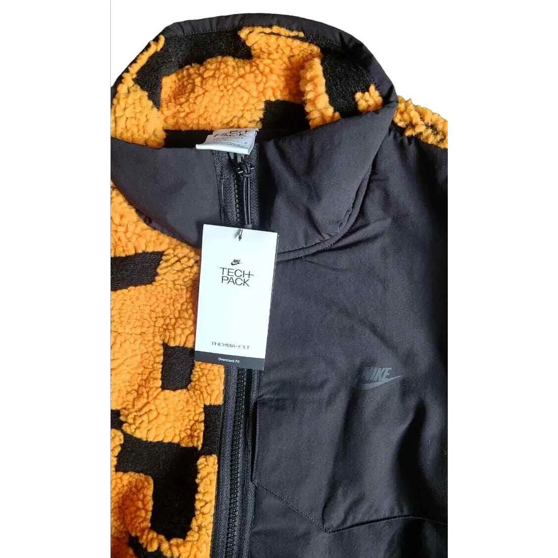 Nike clothing - Sportswear Therma-FIT Tech - Sportswear Tech - Orange/Black, Black / Orange 5