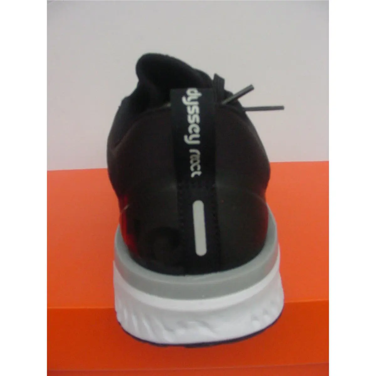Nike shoes - AO9820001 - AO9820-001 - Black / White / Gray 2