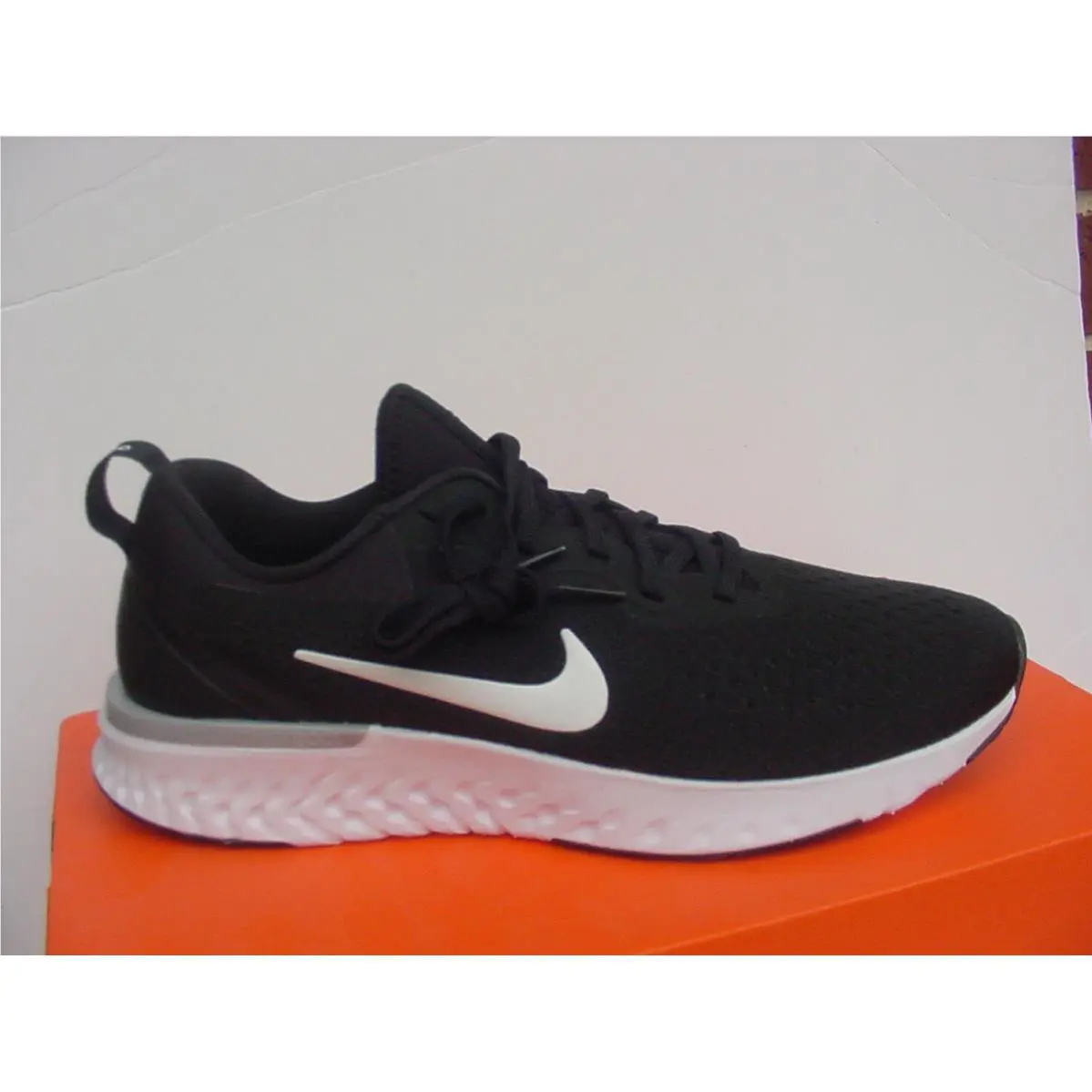 Nike shoes - AO9820001 - AO9820-001 - Black / White / Gray 9