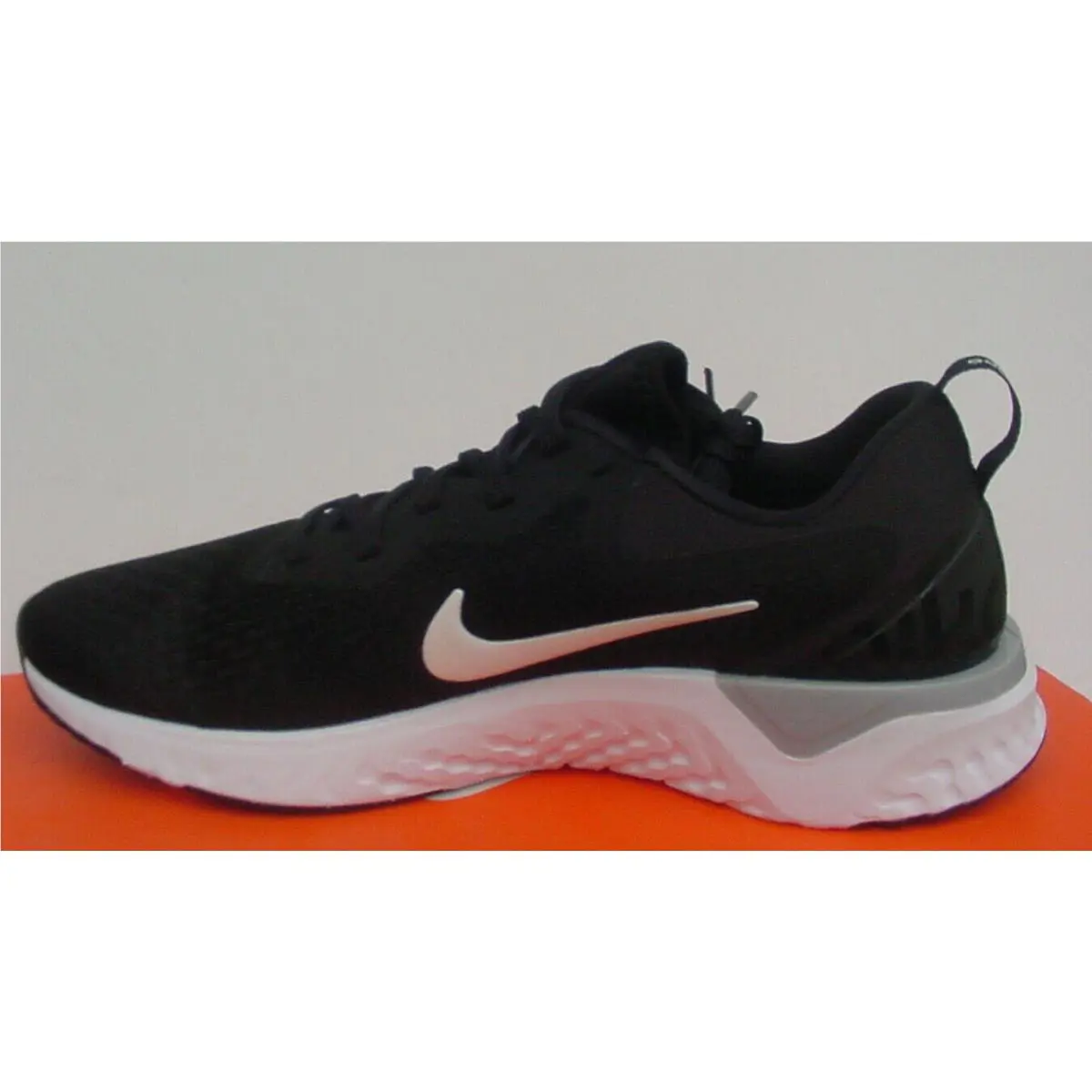 Nike shoes - AO9820001 - AO9820-001 - Black / White / Gray 7