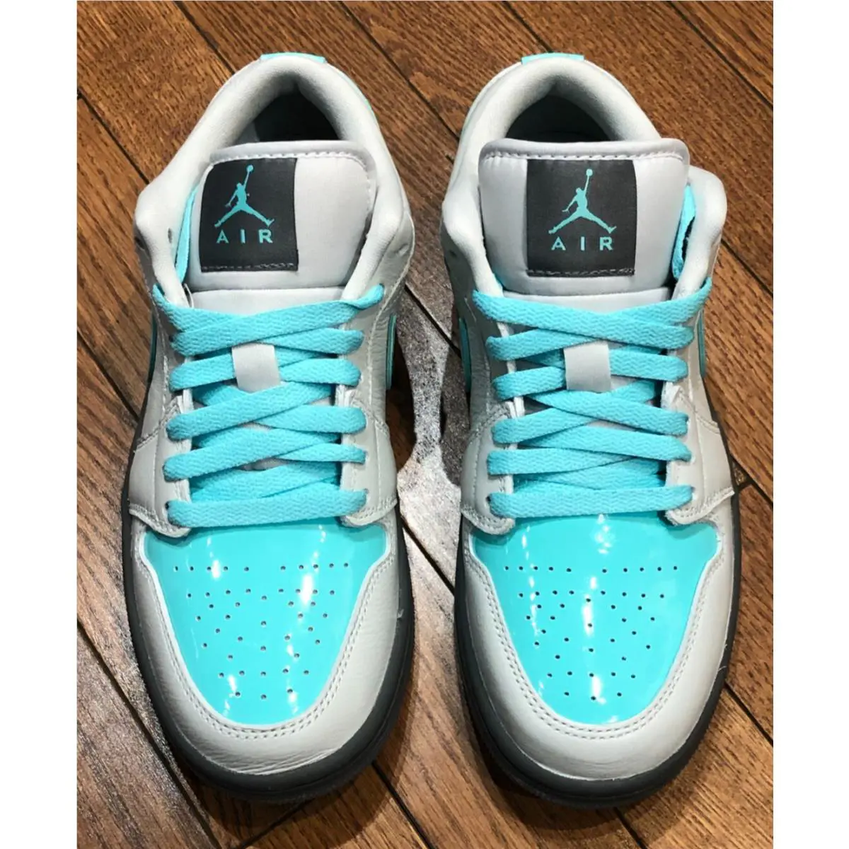 Nike shoes - Air Jordan 1 Low SE - HQ3599-025 - POLAROID 3