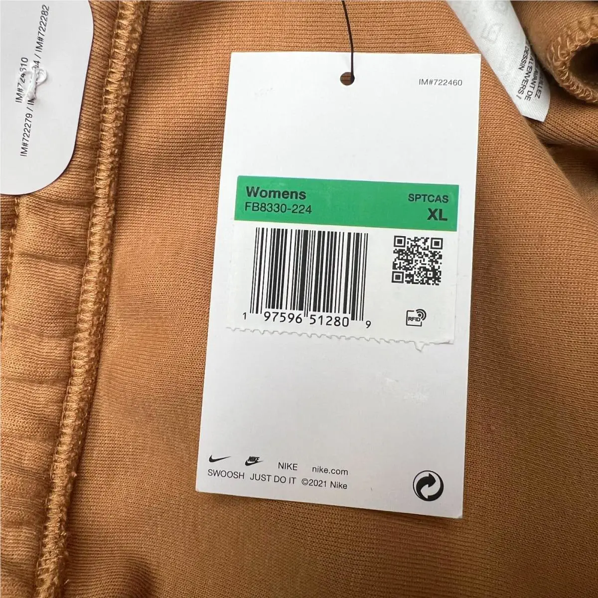 Nike clothing - Brown 16