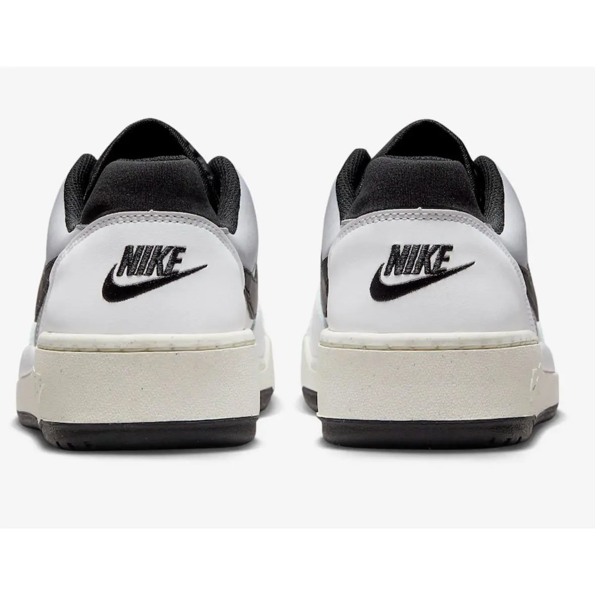 Nike shoes - White/Black/Gray 5