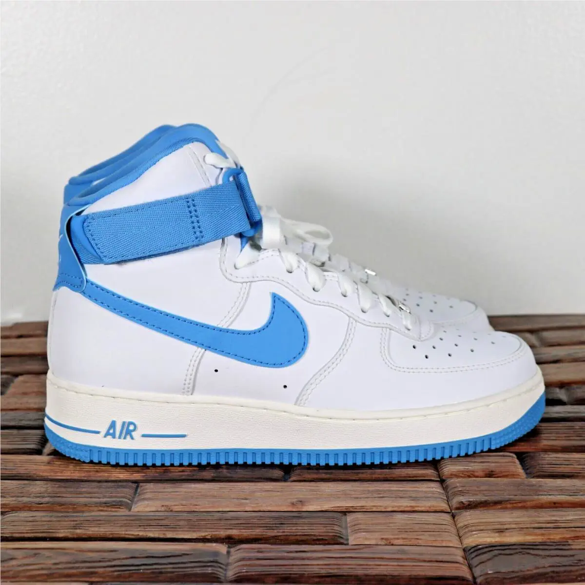 Nike shoes - Nike Air Force 1 High - Dx3805-100 - White 9