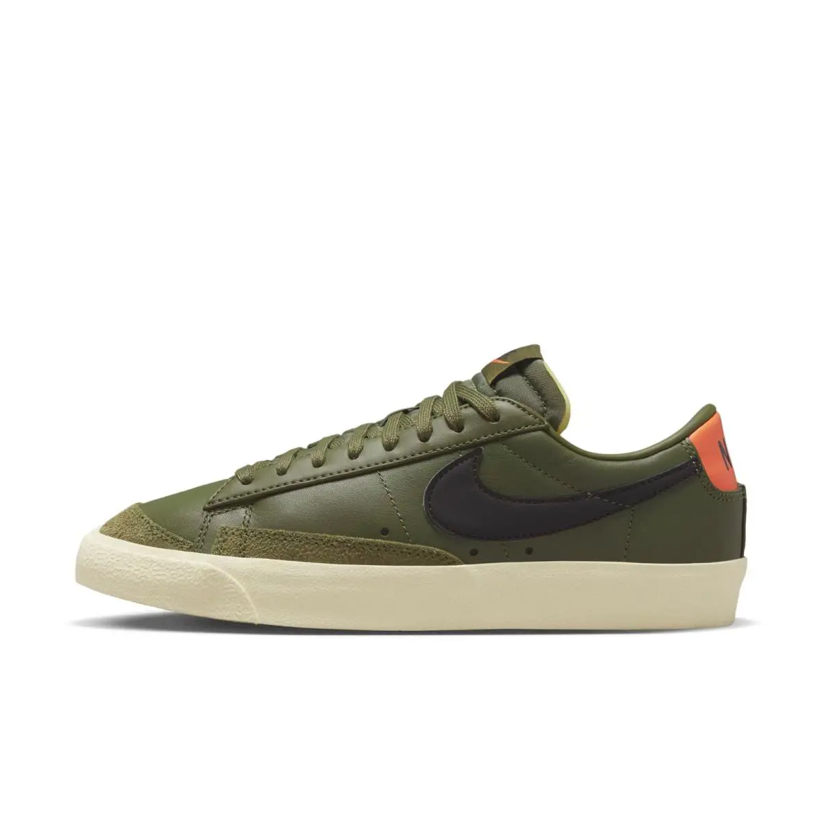 Nike shoes - Medium Olive/Orange Trans/Coconut Milk/Velvet Brown 5