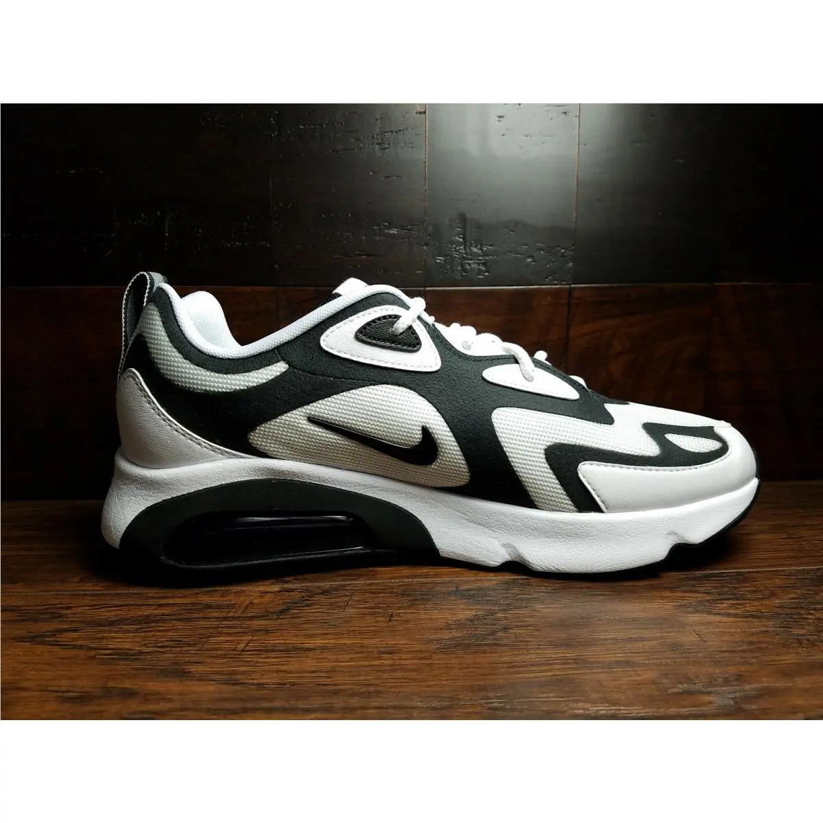 Nike shoes - Nike Air Max 200 - Air Max - AQ2568-104 - White / Black, Manufacturer: Black 1