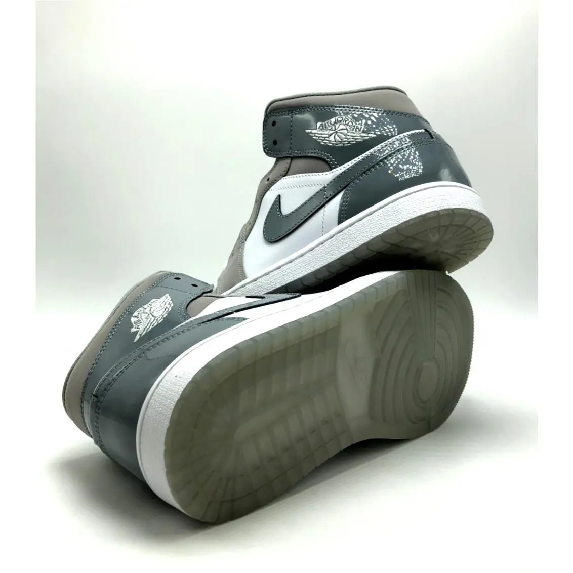 Nike shoes - Air Jordan 1 Mid SE - HF3216-100 - GREY 5