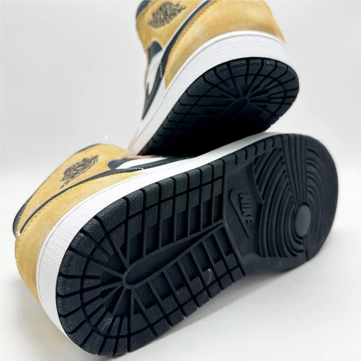 Nike shoes - Air Jordan 1 Mid SE - DX4332800 - Multicolor 6