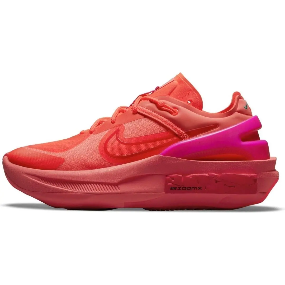 Nike shoes - University Red, Metallic Gold 0