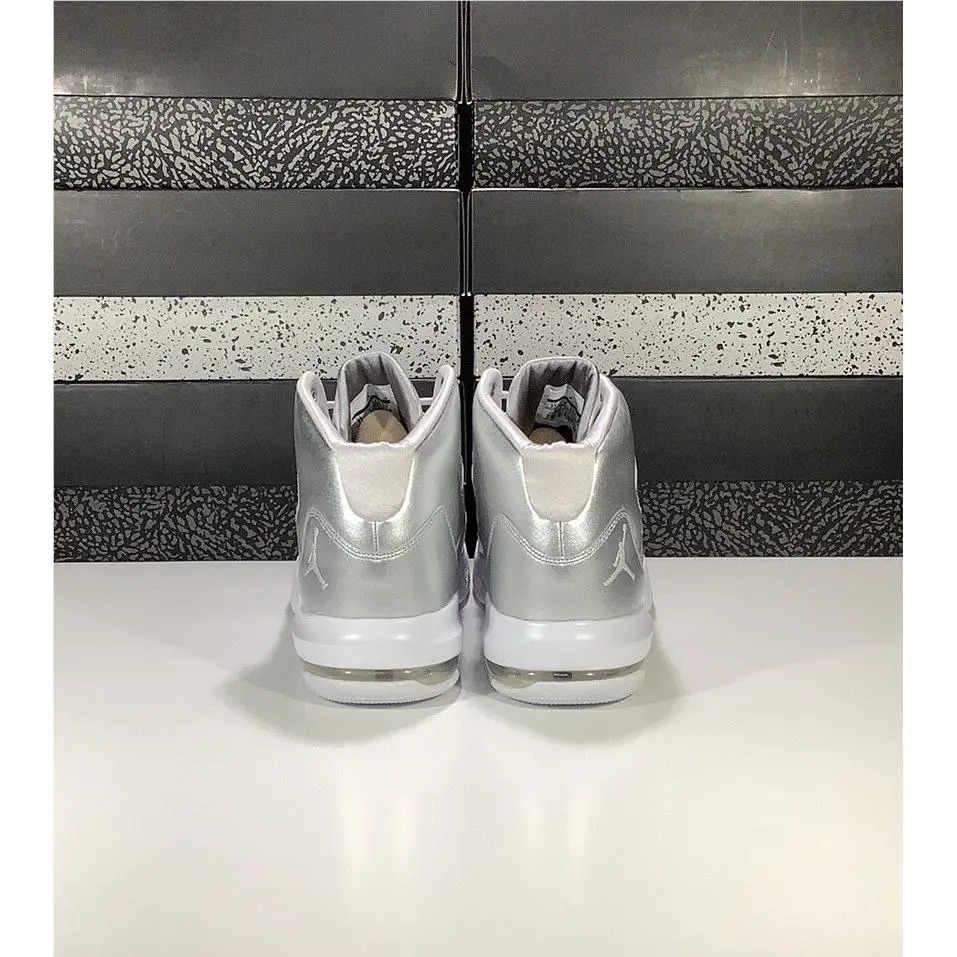 Nike shoes - Jordan Max Aura SE (GS) - AV5175-040 - Silver/Vast Grey-White 11