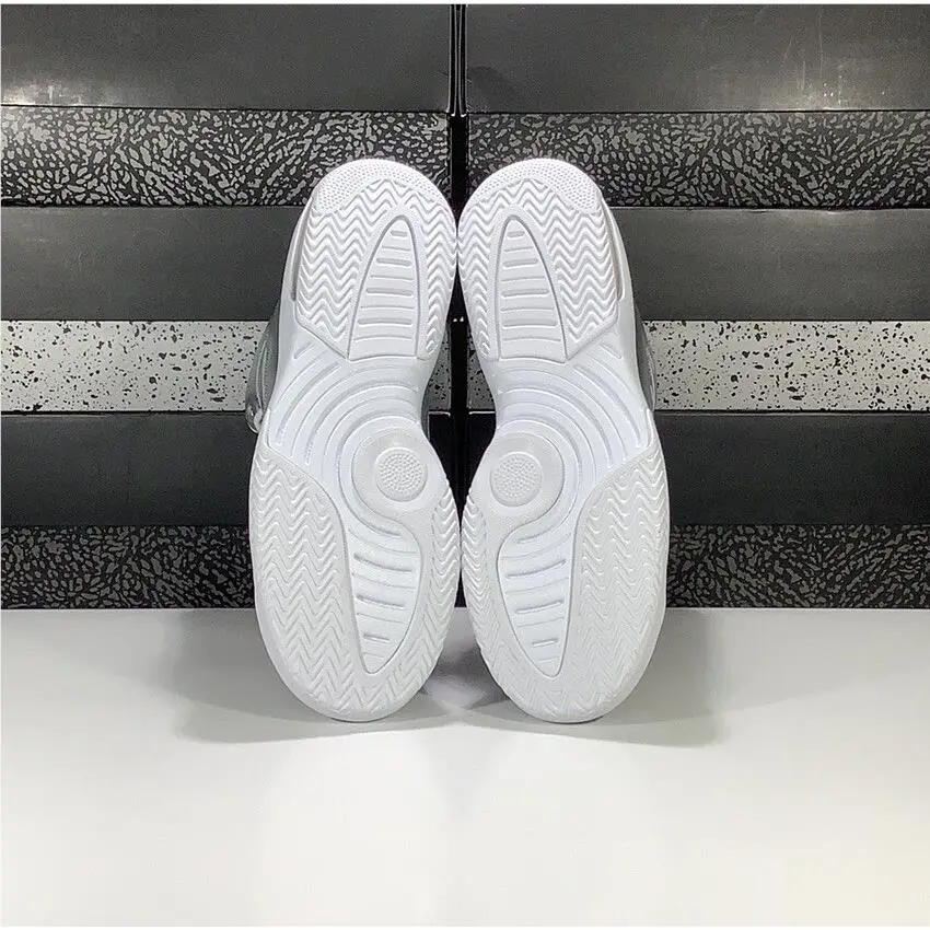 Nike shoes - Jordan Max Aura SE (GS) - AV5175-040 - Silver/Vast Grey-White 12