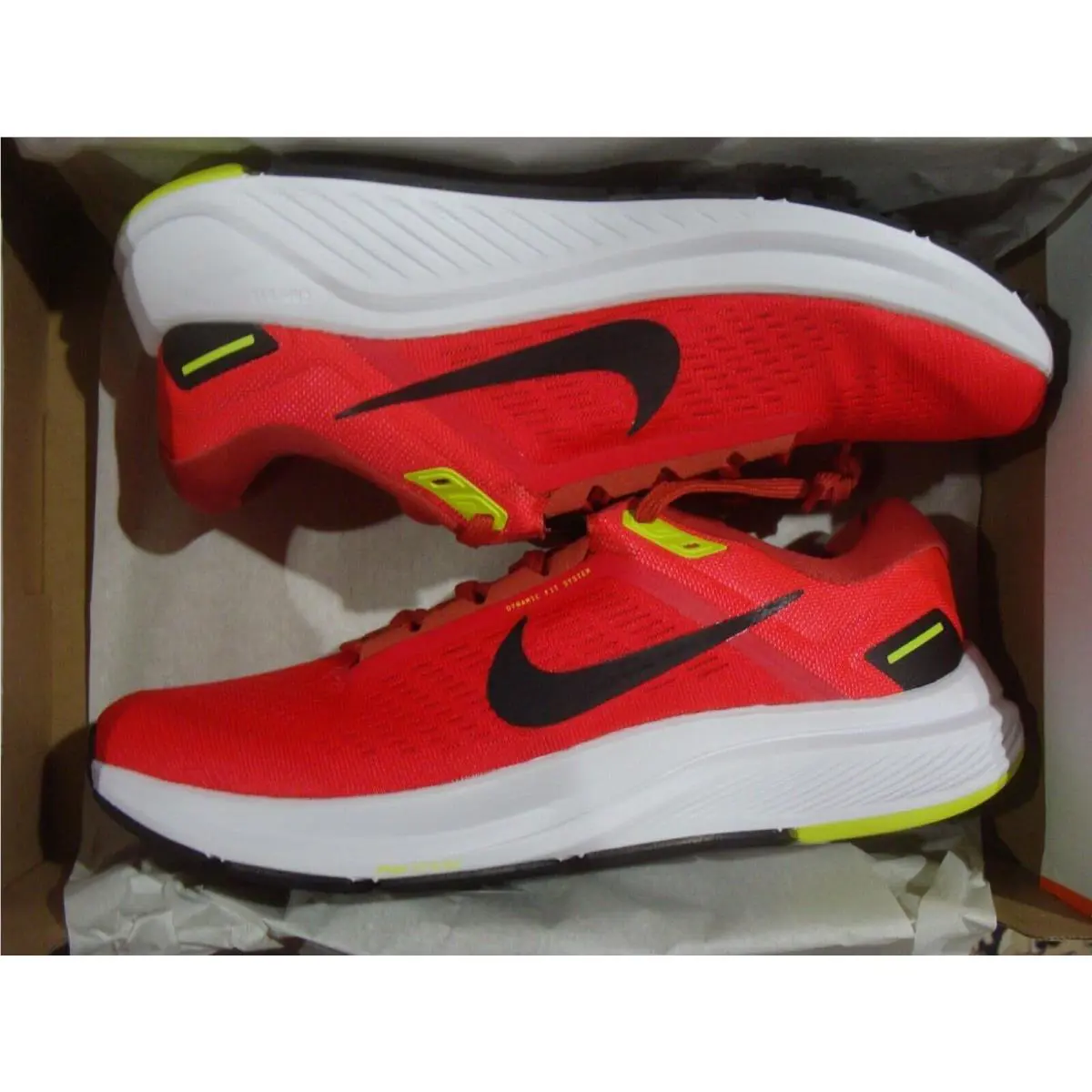 Nike shoes  - SIREN RED/BLACK RED CLAY VOLT 6