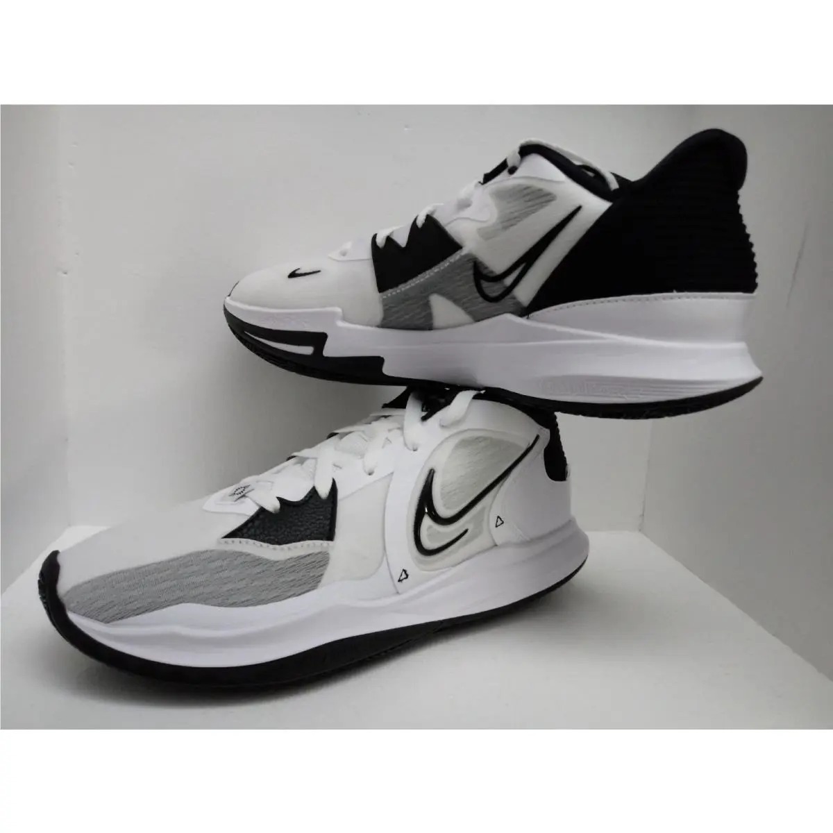 Nike shoes - Nike Kyrie Low - Kyrie Low - DO9617-100 - WHITE/BLACK 8