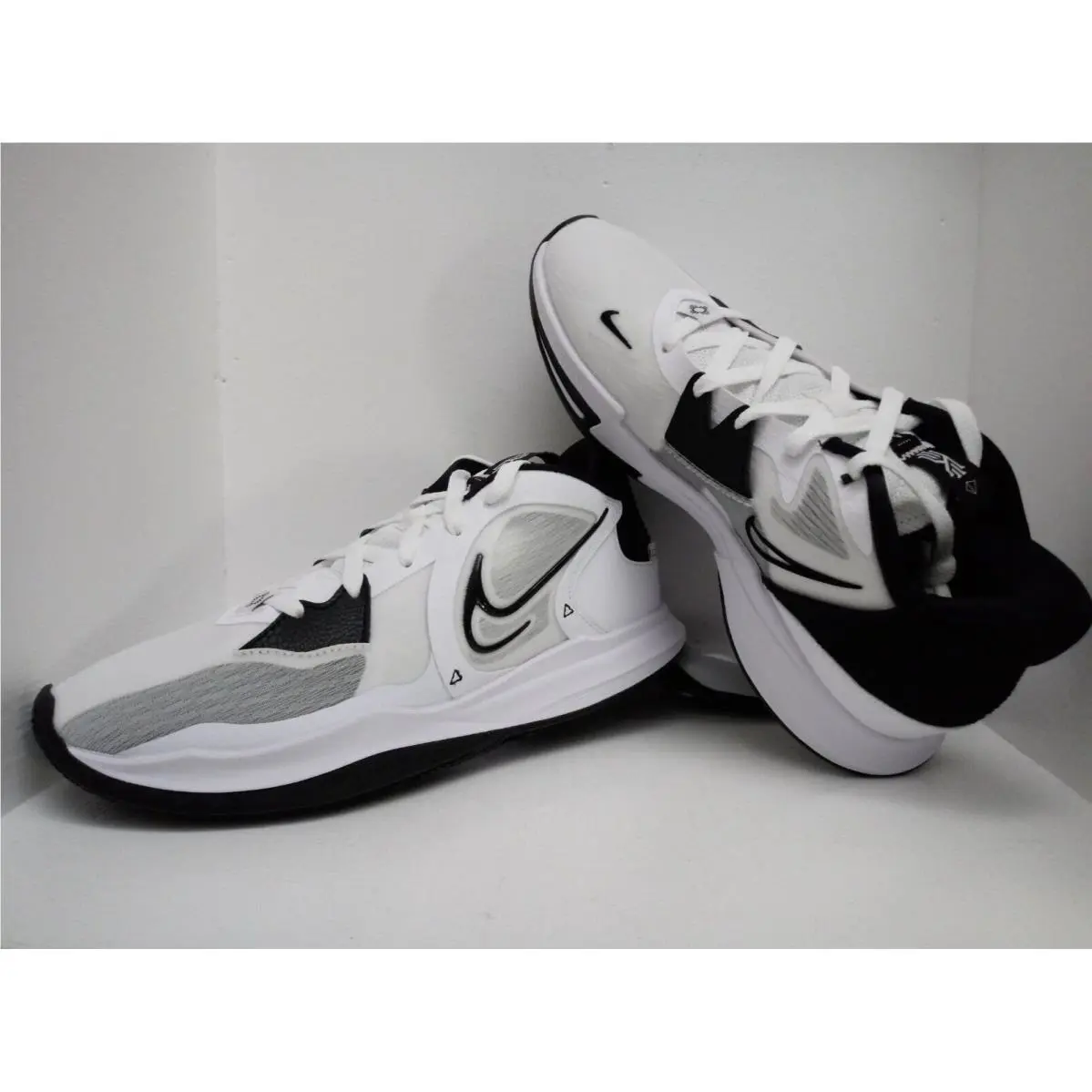Nike shoes - Nike Kyrie Low - Kyrie Low - DO9617-100 - WHITE/BLACK 7