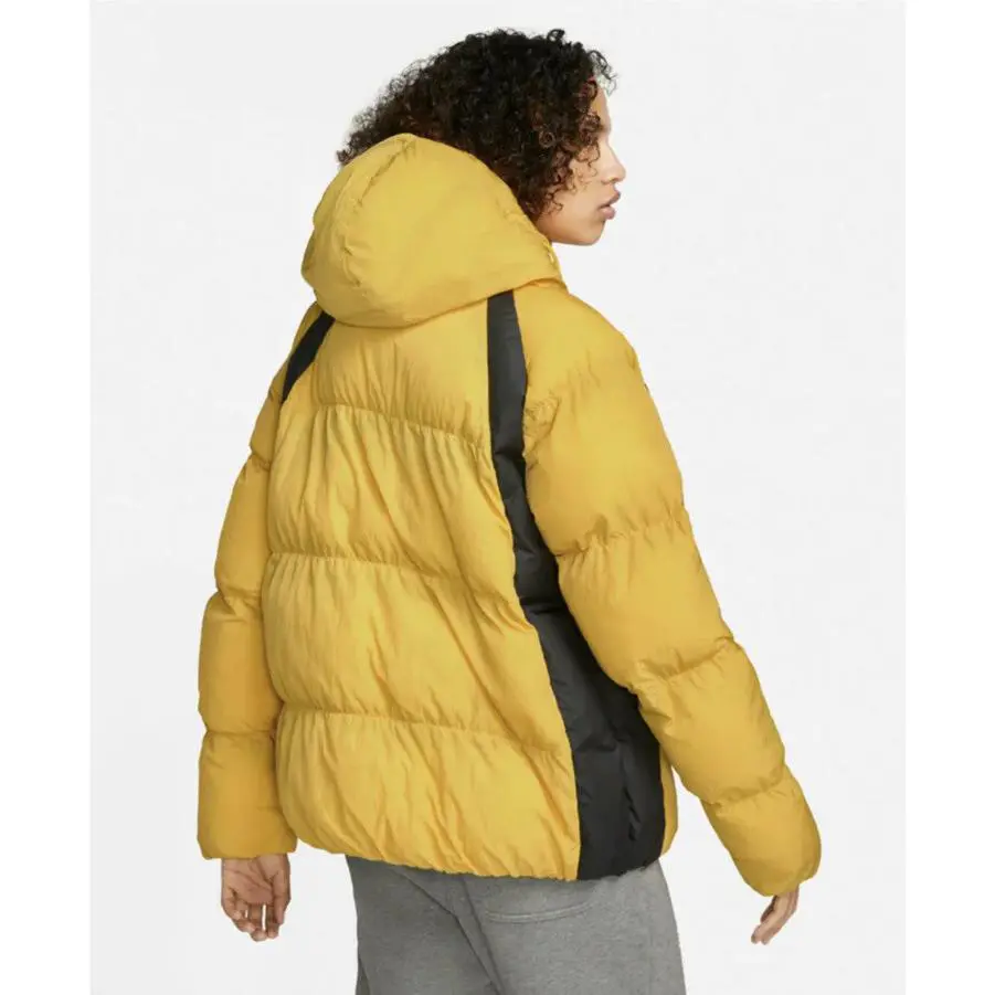 Nike clothing - DA9806 781 - Yellow 9