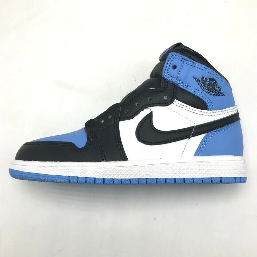 Nike shoes - Air Jordan 1 - Air - Blue 2