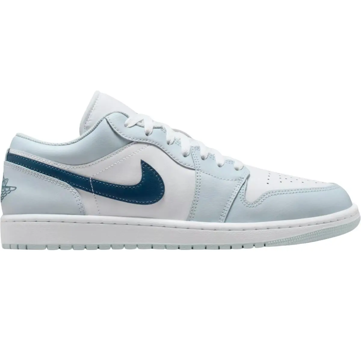 Nike shoes - Nike Air Jordan 1 Low Retro - White/White/White 39
