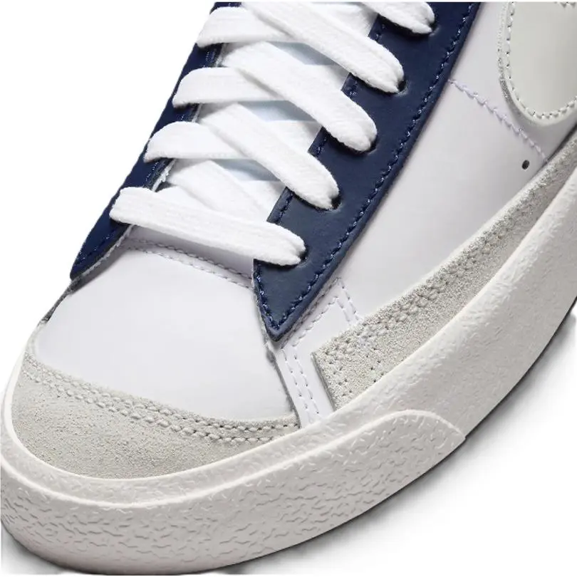 Nike shoes - White/Navy/Orange/Polar 12